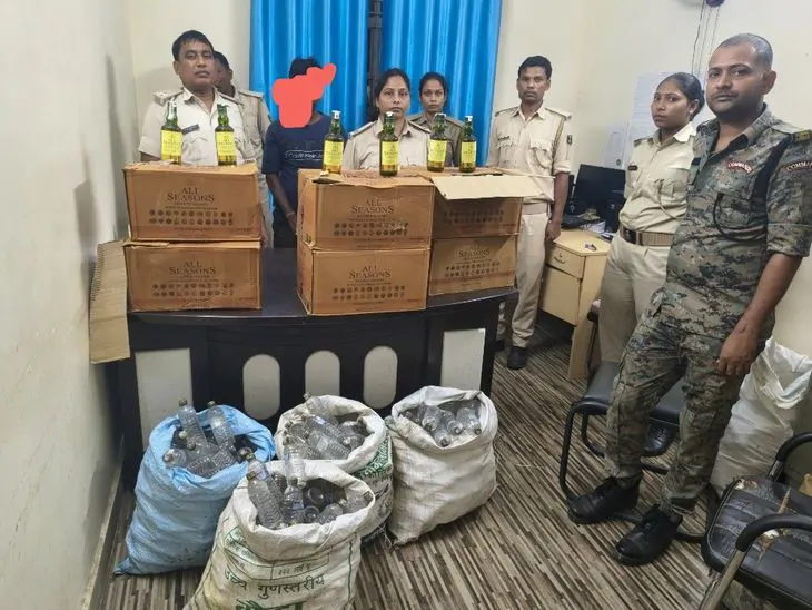 दरभंगा में 1557 लीटर से अधिक शराब जब्त:  झाड़ियों से छिपाकर रखी थी नेपाली शराब, पुलिस ने तीन को किया गिरफ्तार