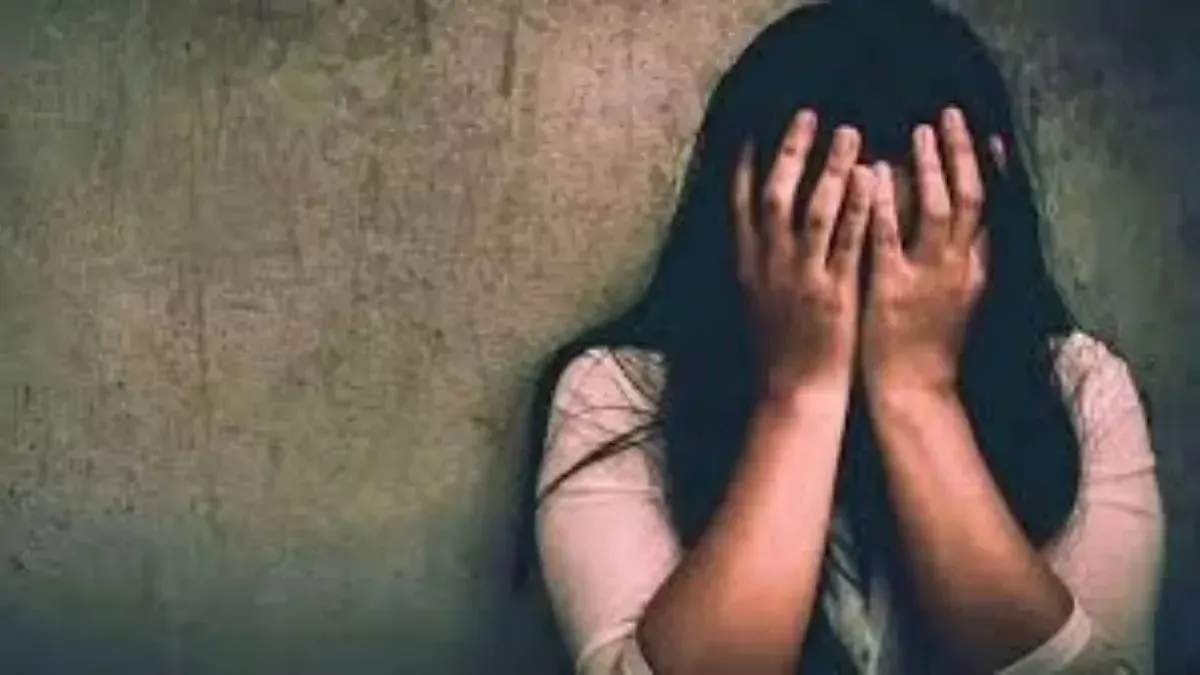दरभंगा में मौलाना ने अपनी छात्रा के साथ किया दुष्कर्म, पुलिस ने किया गिरफ्तार