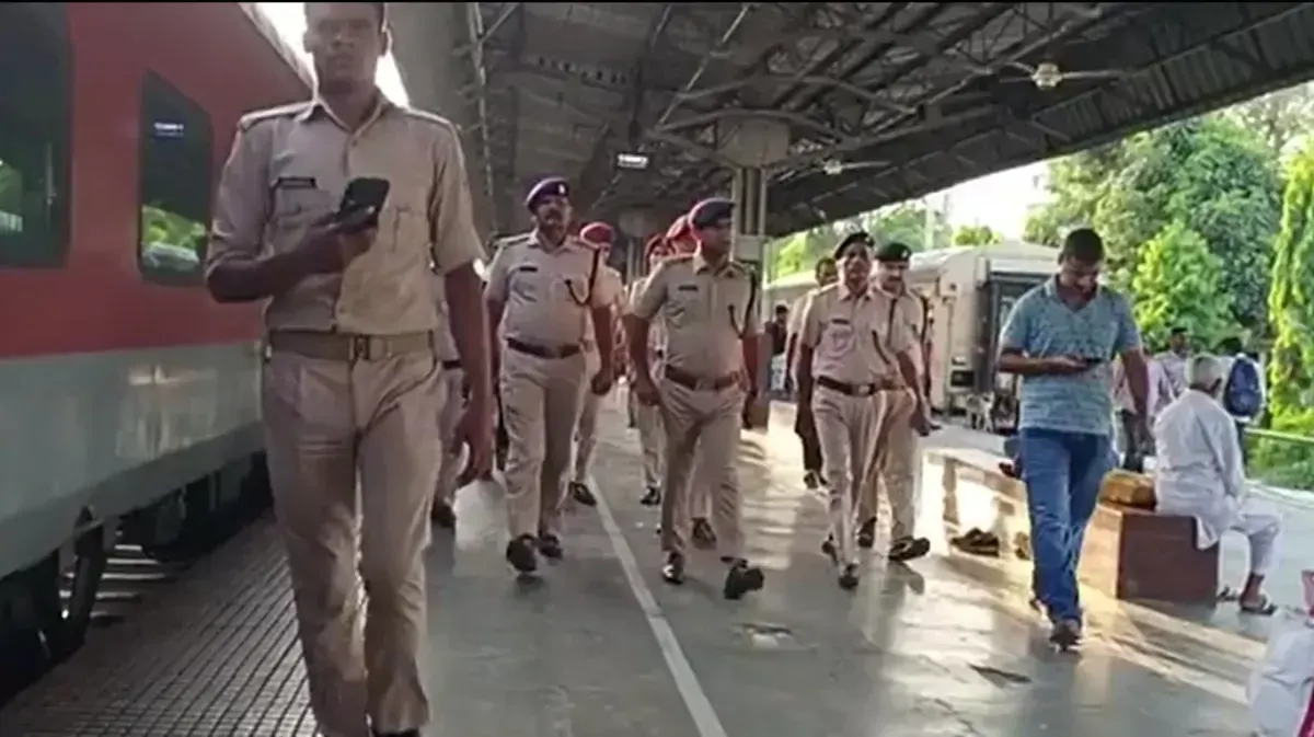 समस्तीपुर जंक्शन पर फिर से बच्चा चोरी, प्लेटफॉर्म-1 से सोते हुए मां के पास से 3 साल के मासूम का अपहरण