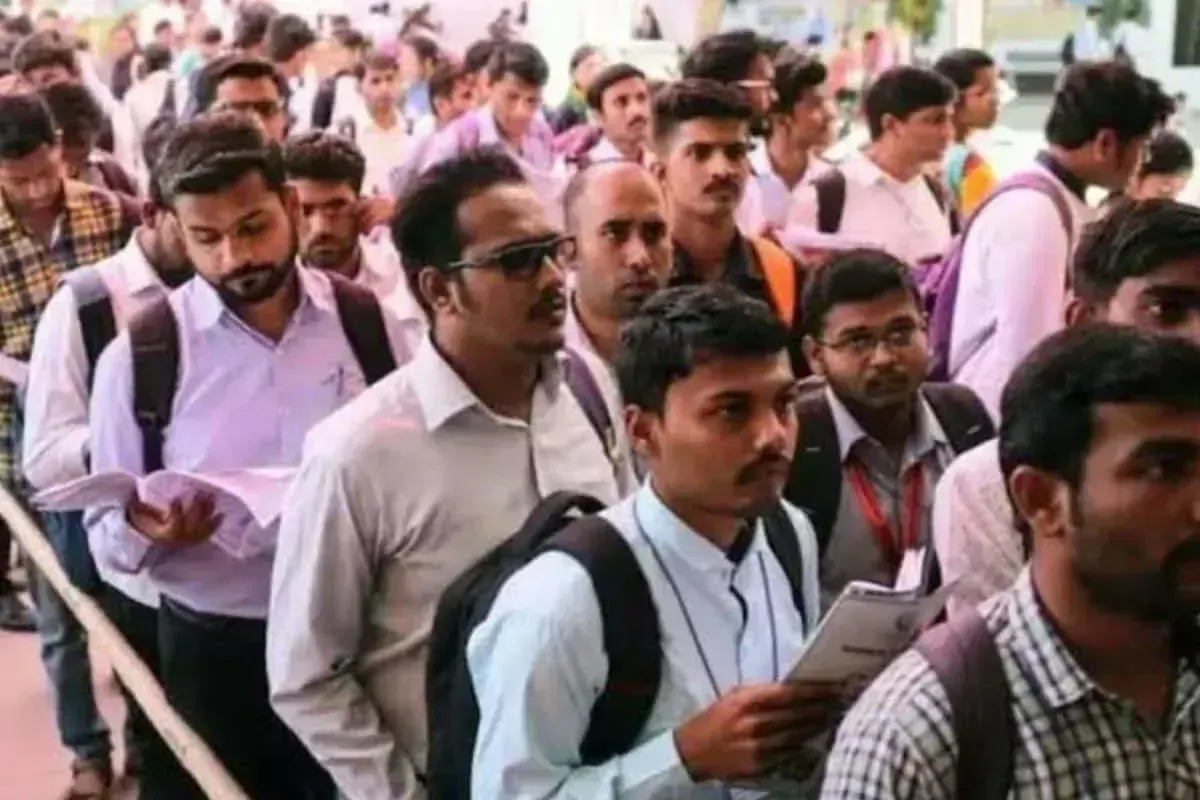 TRE-4 में बड़ा बदलाव, अब PT के बाद होगा मेंस एग्जाम, 32,388 शिक्षकों की होगी भर्ती, जानें पूरा नया पैटर्न