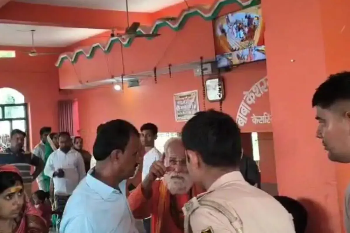 Motihari News: भाई गजब है, अब बिहार के प्रसिद्ध मंदिर में दान चोरी का मामला सामने आया, मोतिहारी पुलिस ने फिंगरप्रिंट्स लिए और सबूत जुटाए