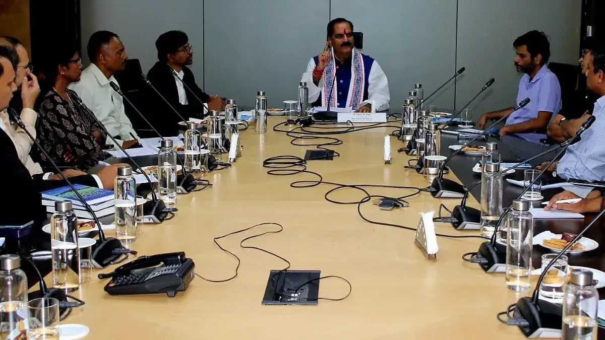 दरभंगा में स्टार्टअप शुरू करने के लिए आईटी कंपनियों को आमंत्रण, सांसद ने बेंगलुरु में की बैठक