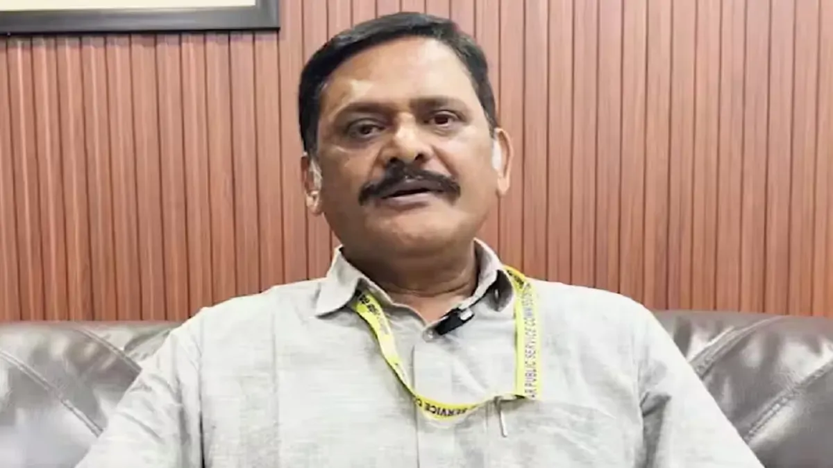 BPSC परीक्षा नियंत्रक के विवादित बयान पर एक्शन, CM सम्राट चौधरी ने दिए निलंबन के आदेश