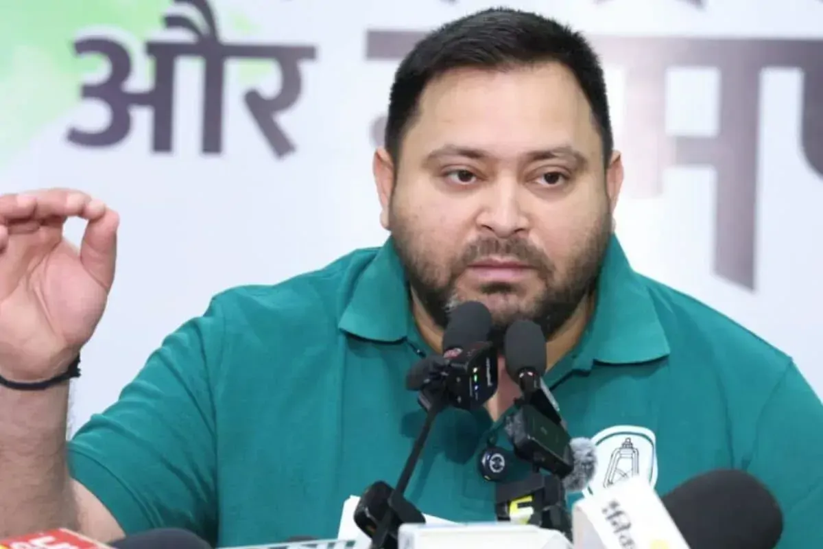 20 जुलाई से मानसून सत्र: तेजस्वी यादव के 'गायब' रहने पर बिहार की राजनीति गरमाई, बीजेपी-जेडीयू का निशाना