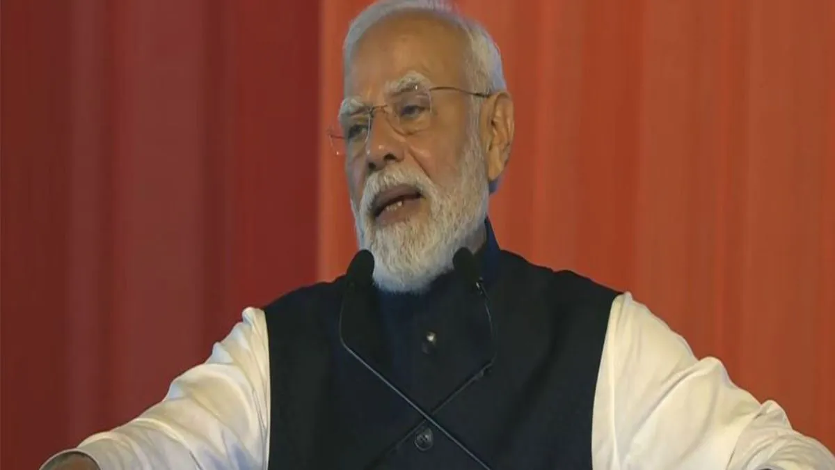 पीएम मोदी के खिलाफ छात्रों को भड़काने की साजिश रच रहा था पाकिस्तान, खुफिया एजेंसियों ने किया खुलासा