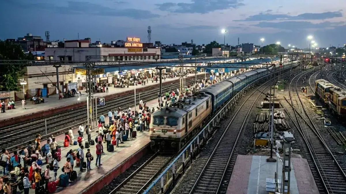 पनकी धाम में काम के चलते गया होकर चलने वाली 22 ट्रेनों की थमेगी रफ्तार, रेलवे ने दिया अपडेट