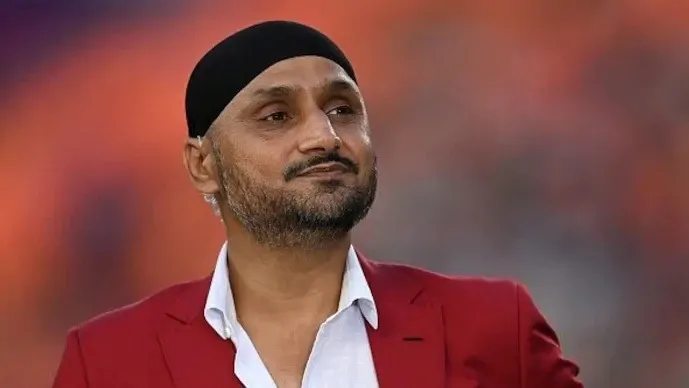 'पैसा-शोहरत सब बेकार है, असली जिंदगी तो...', हरभजन सिंह ने बताया अपनी लाइफ का सबसे बड़ा टर्निंग पॉइंट